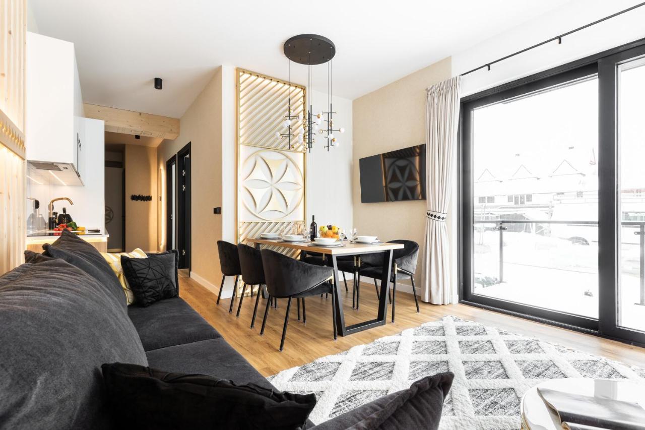 Aparthotel Goralski Resort Spa Bialka Tatrzanska Ngoại thất bức ảnh